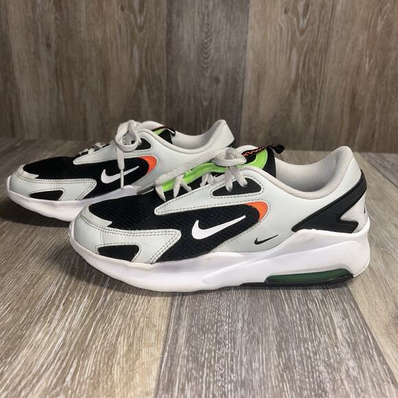 Nike Air Max Bolt Gray Black Green Youth US Size 7Y Sneaker Shoes CW1626-002 - Picture 5 of 11